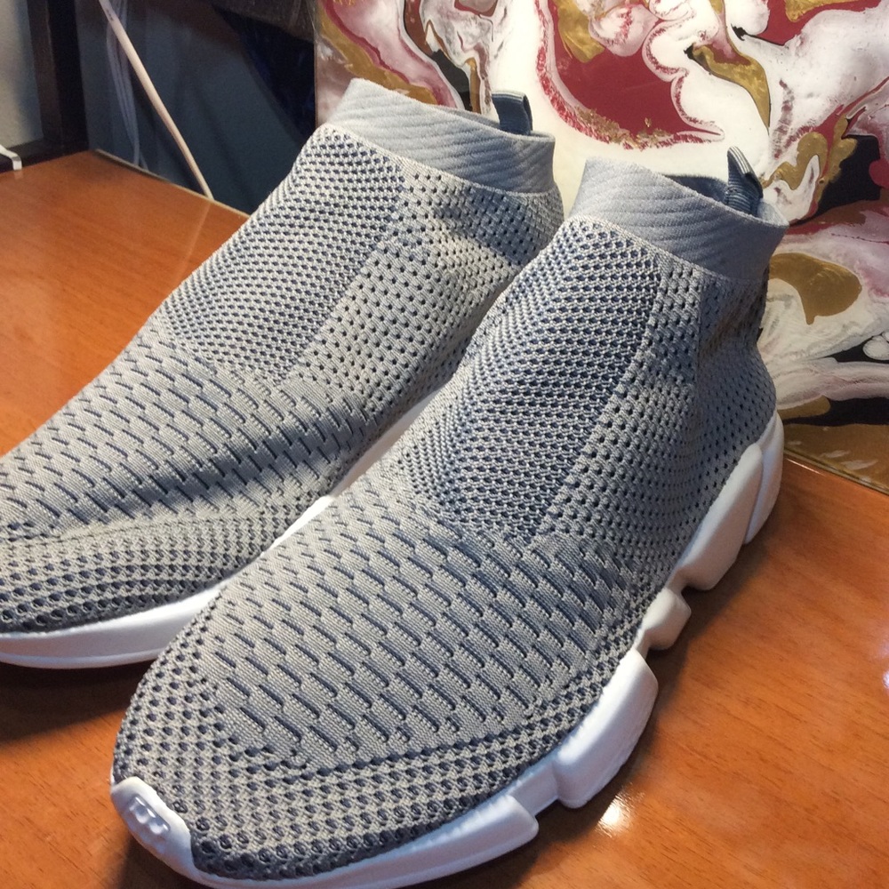 NEW Men's Lightweight Breathable Running Shoes